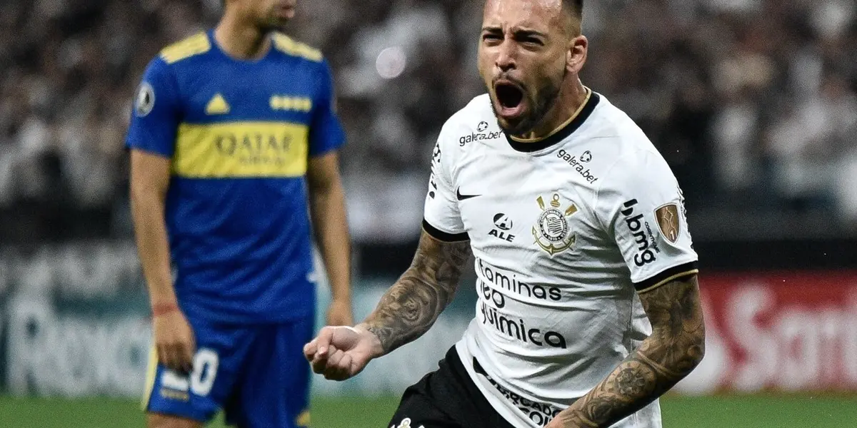 Timão teve um pênalti polêmico marcado aos 30 minutos do primeiro tempo