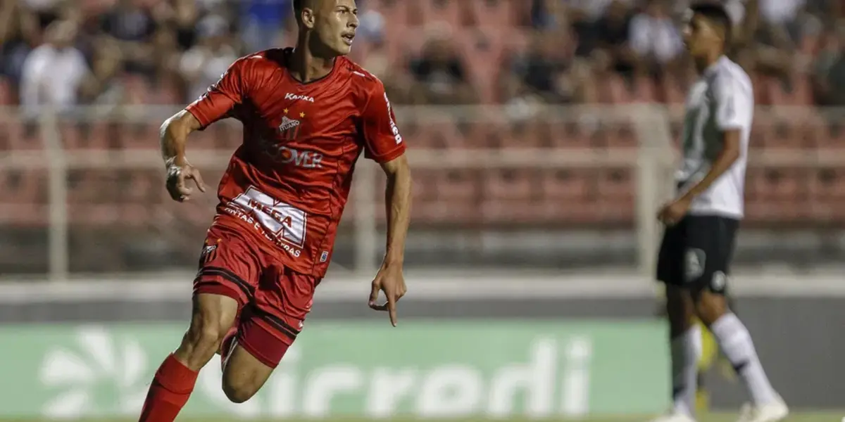 Time entrou em campo de luto e conseguiu importante vitória para honrar jogador