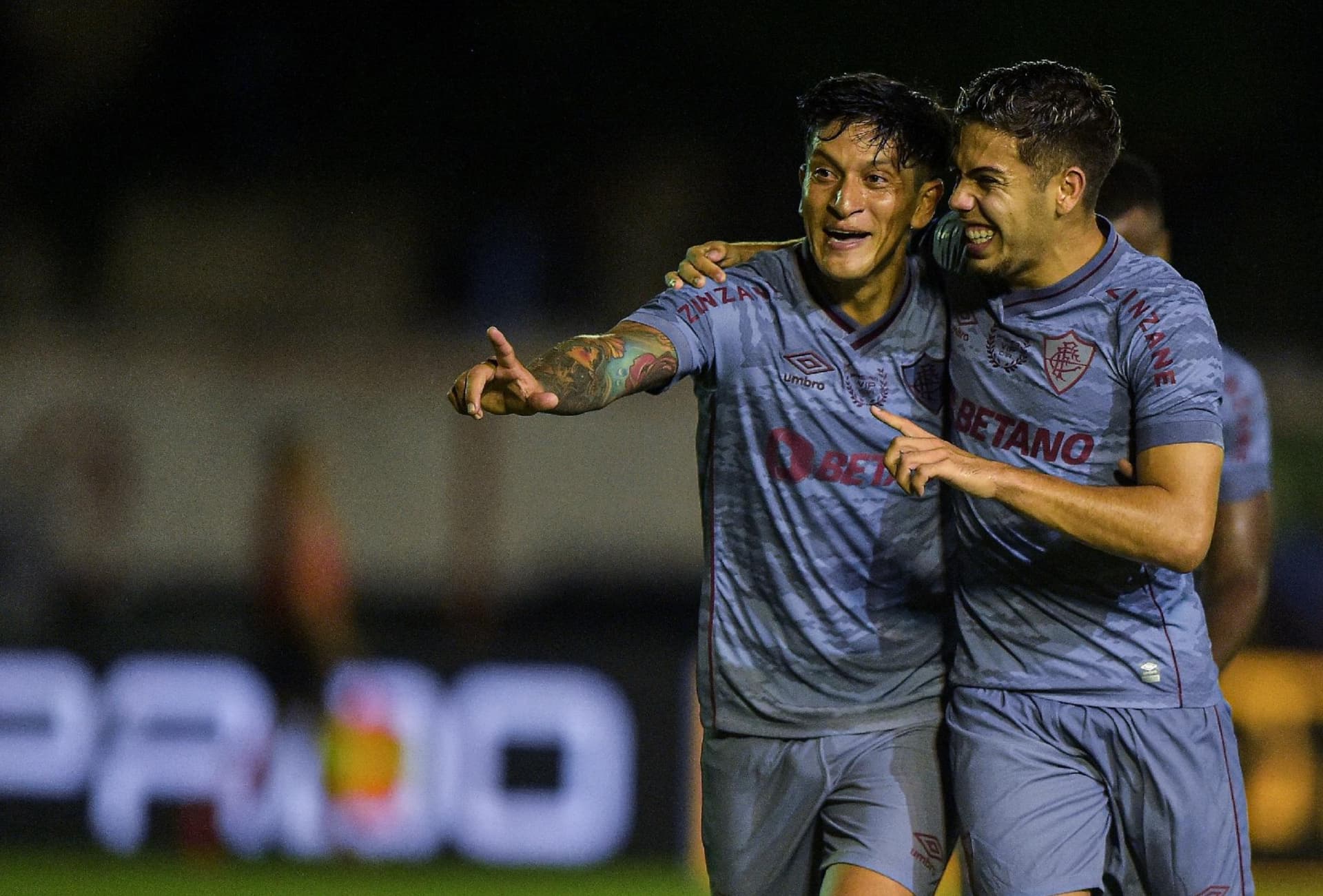 Time tricolor venceu comfortavelmente por 3-0