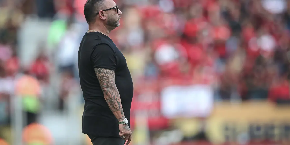 Time vencia por 1 a 0, mas levou gol no último lance da partida e perdeu a chance de alcançar o Palmeiras na liderança