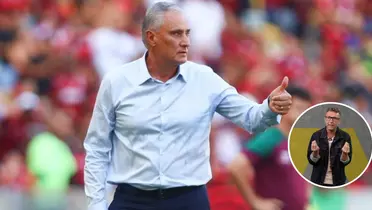 Tite a beira do gramado em partida do Flamengo