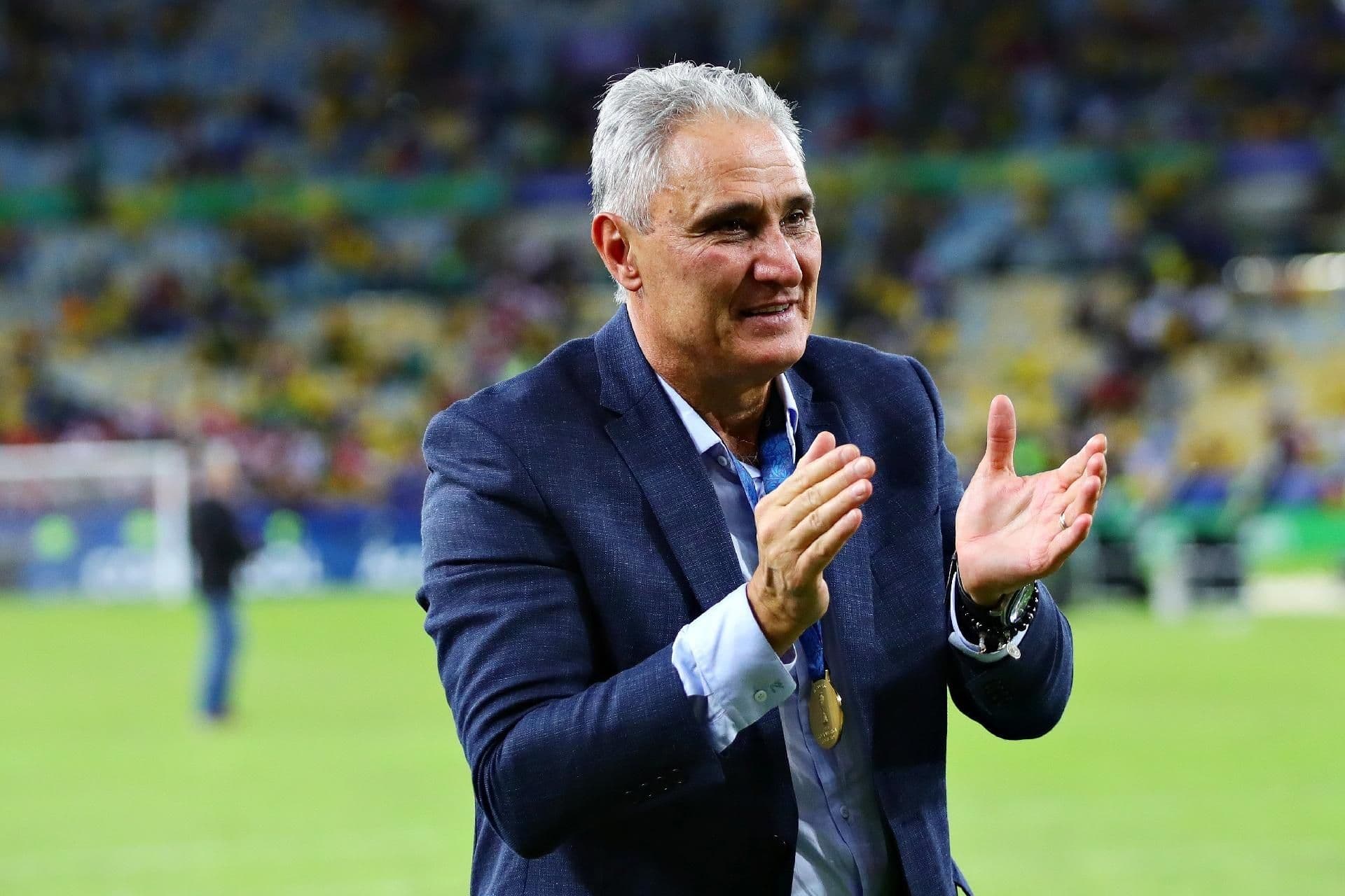 Tite, é o plano A da Diretoria do Flamengo caso se confirme o favoritismo de Dorival Junior na Seleção