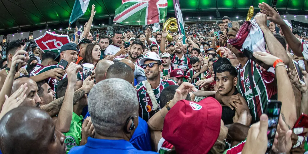Torcedores do Fluzão que foram na despedida do jogador comentaram sobre a importância dele