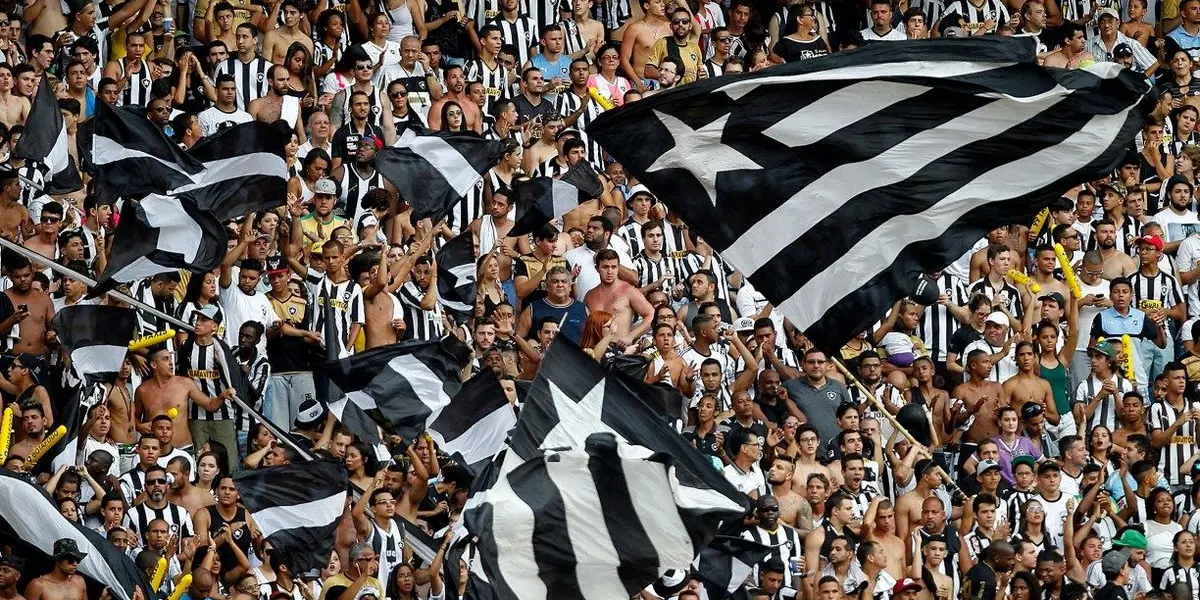 Torcida alvinegra cobrou por mudança na postura dos jogadores