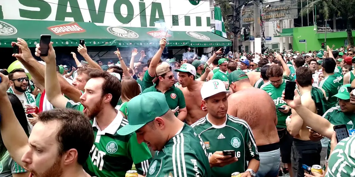 Torcida e jogador entraram em atrito desde a semana passada