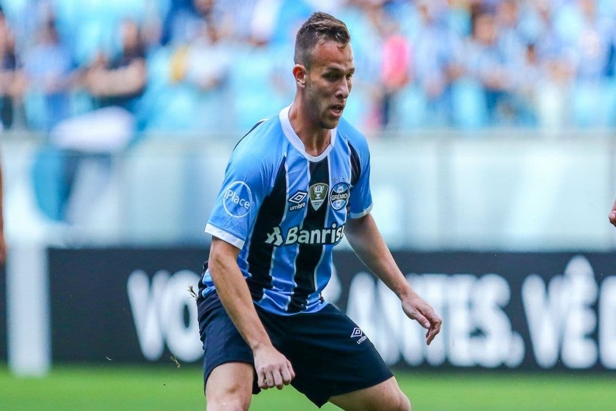 Torcida ficou atenta com notícia de jornalista sobre Arthur