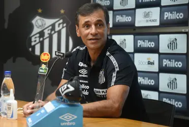 Treinado abriu o jogo sobre sua turbulenta passagem pelo Santos