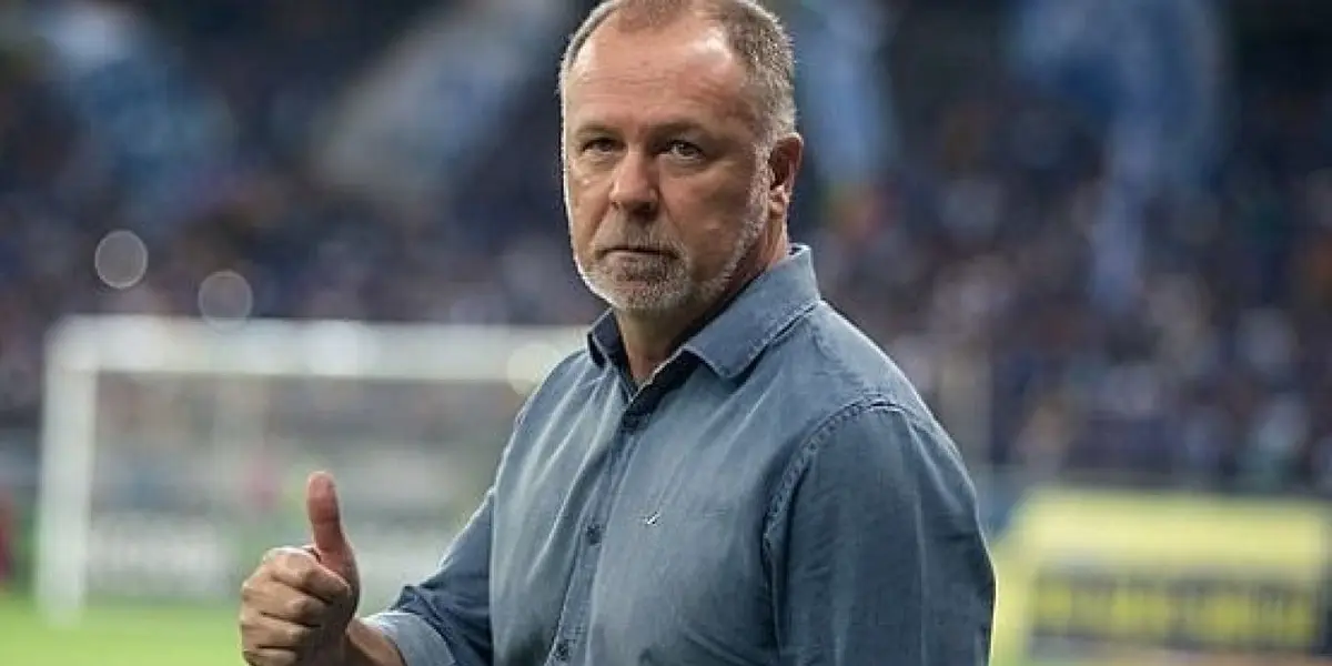 Treinador colorado tem sido o grande destaque na temporada no Campeonato Brasileiro