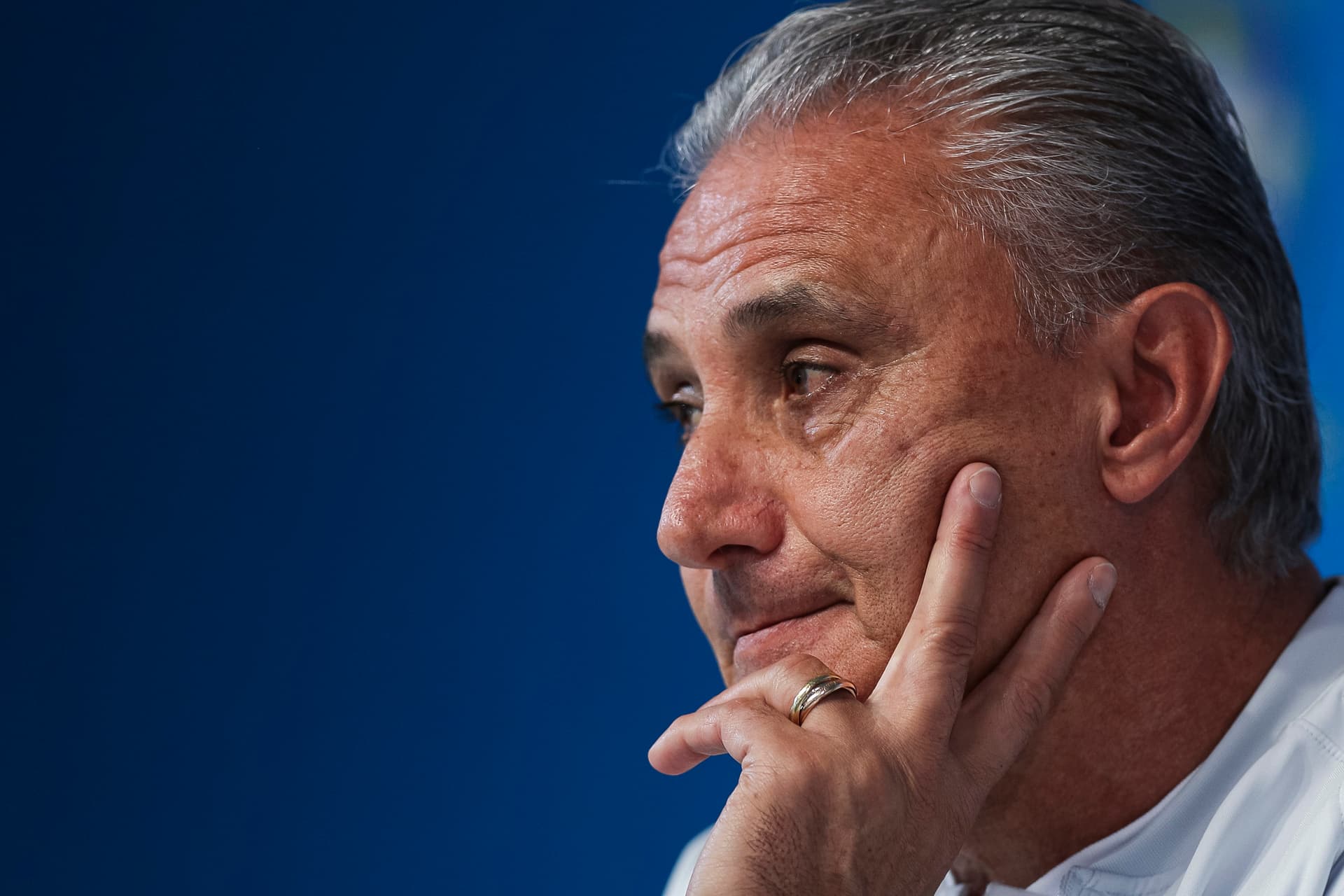 Treinador da seleção brasileira comunicou que não continuará no cargo após dezembro