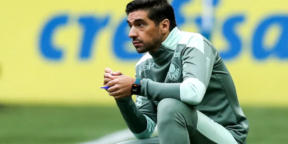 Treinador demonstrou bastante insatisfação em coletiva pós jogo neste domingo