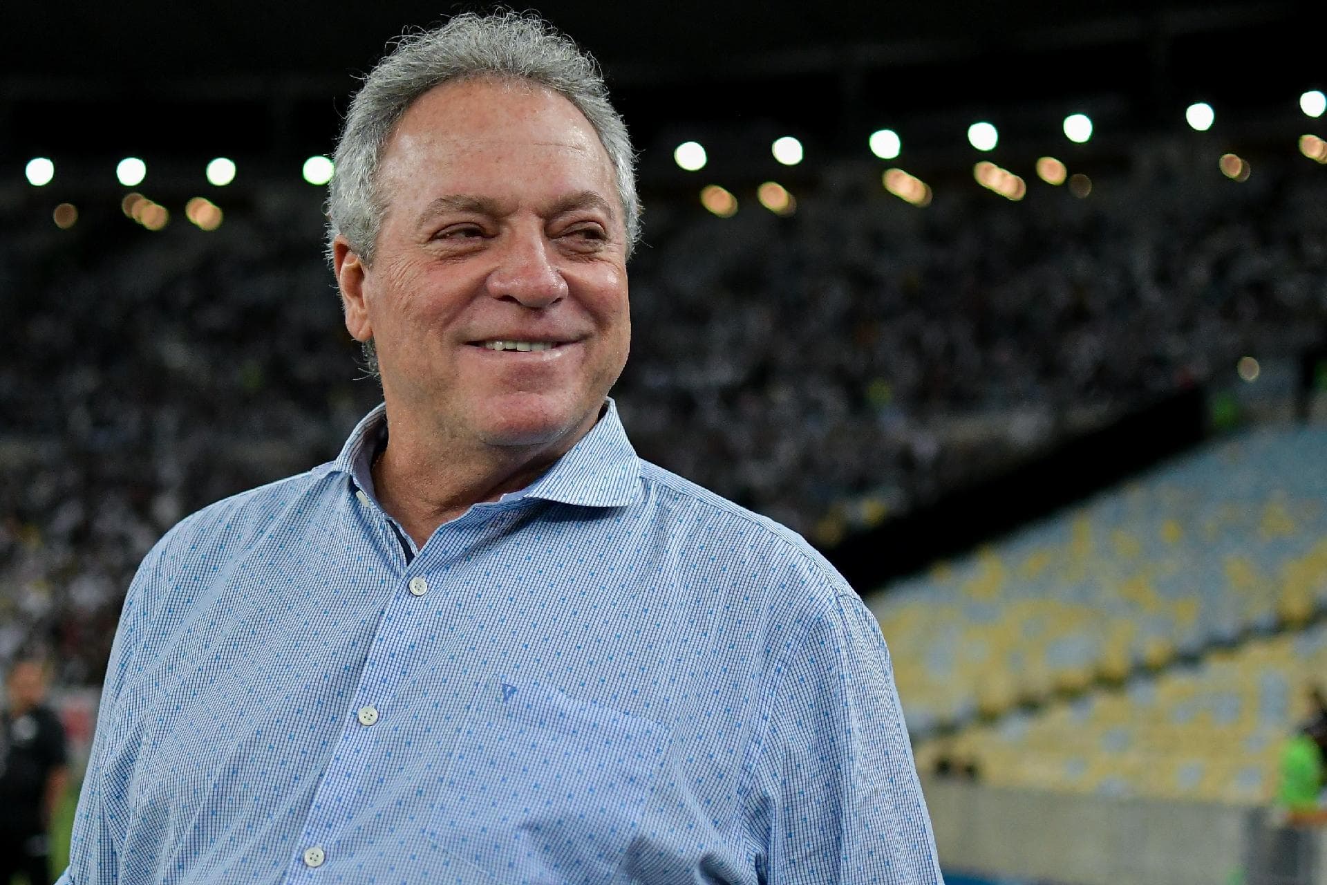 Treinador do Fluminense se manifestou após duras palavras direcionadas ao Flamengo