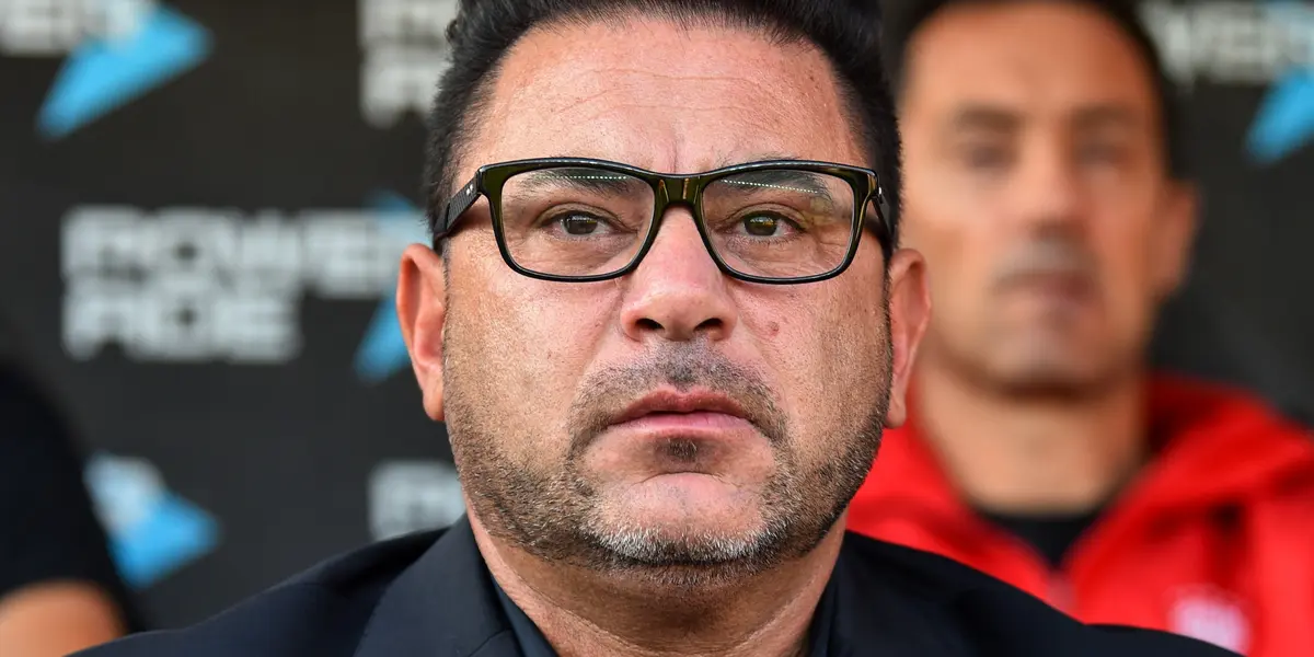 Treinador do Galo "dedurou" chegada de estrela argentina