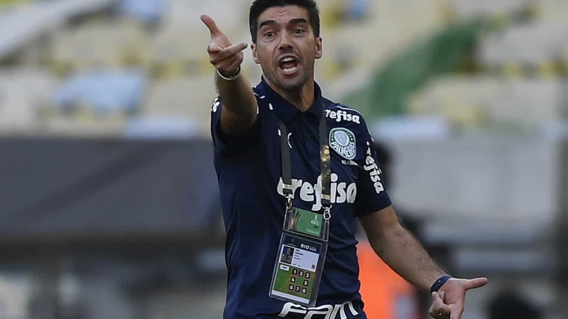 Treinador e atacante trocaram farpas em público após a partida contra o Atlético-MG pela Libertadores