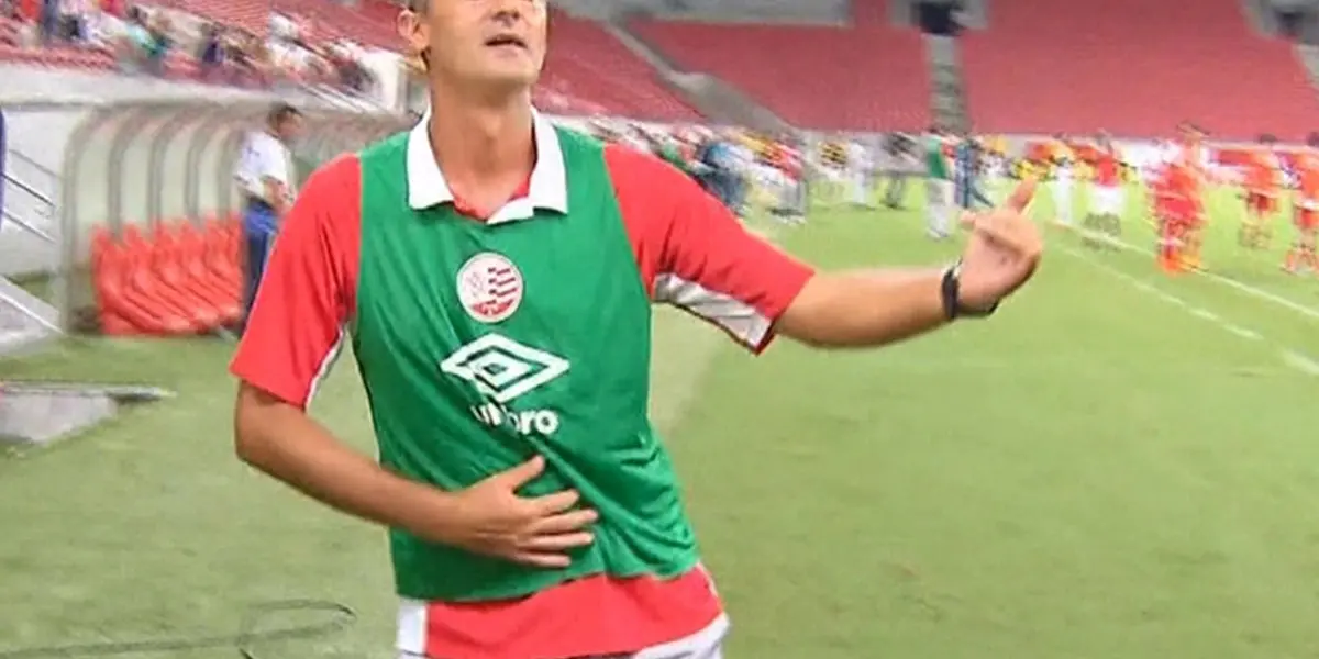 Treinador é conhecido por suas excêntricidades