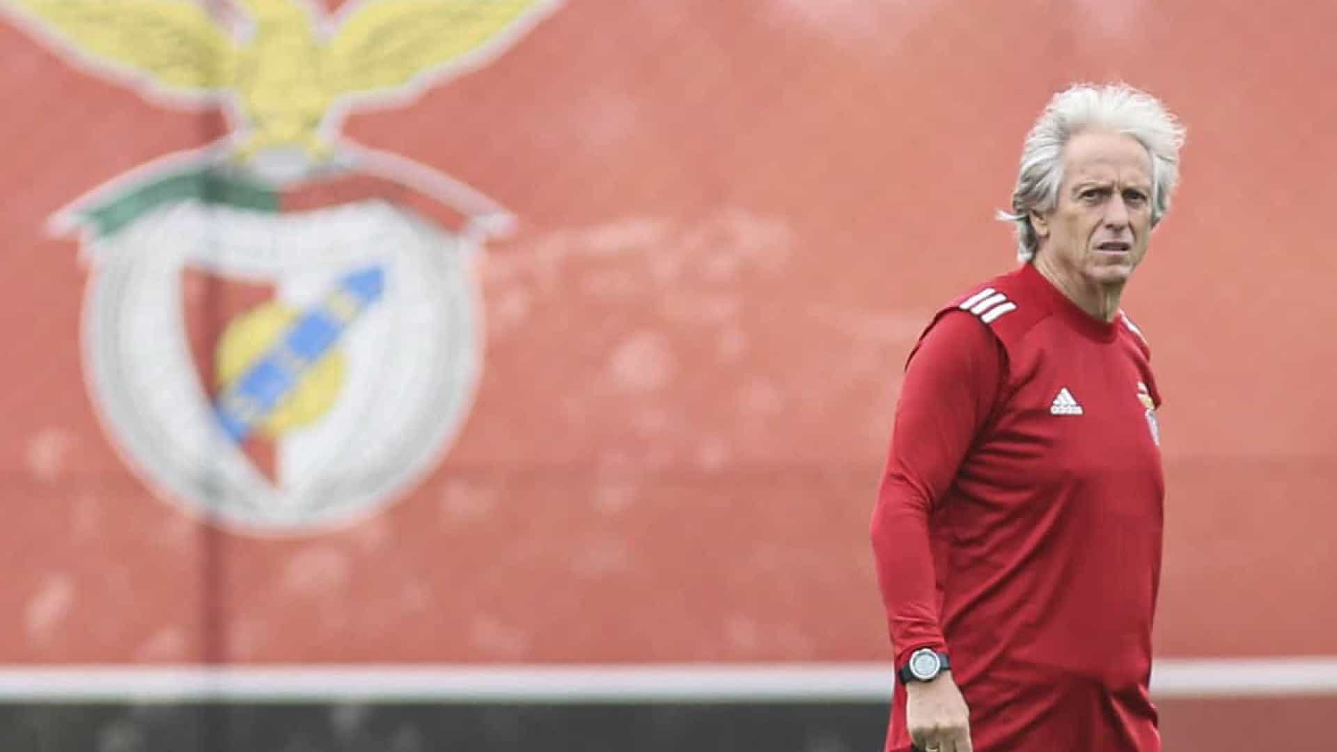 Treinador enfrentará o Barcelona nesta quarta-feira (29)