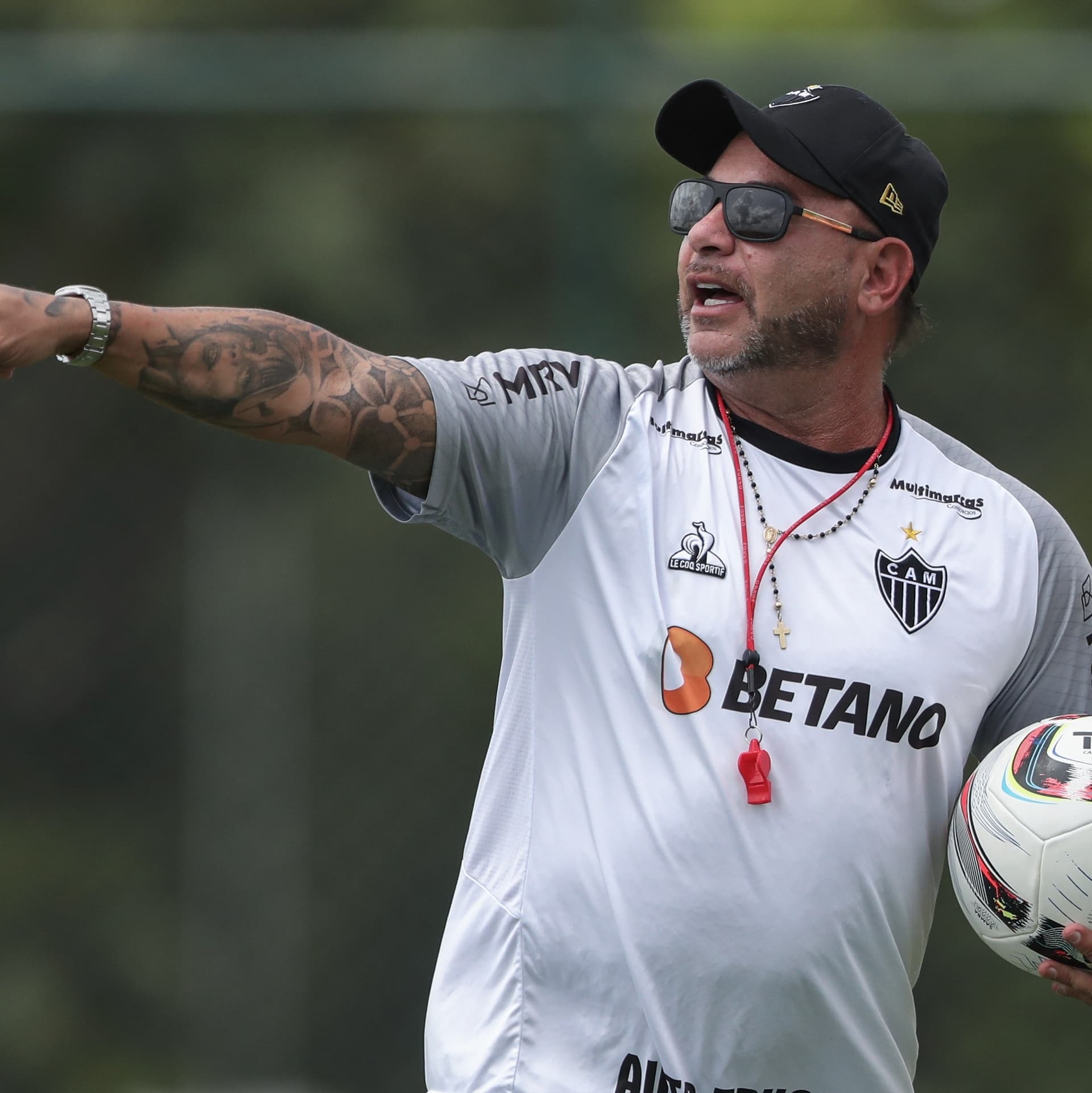 Treinador foi alvo de críticas mesmo após vitória contra o Pouso Alegre no Mineiro