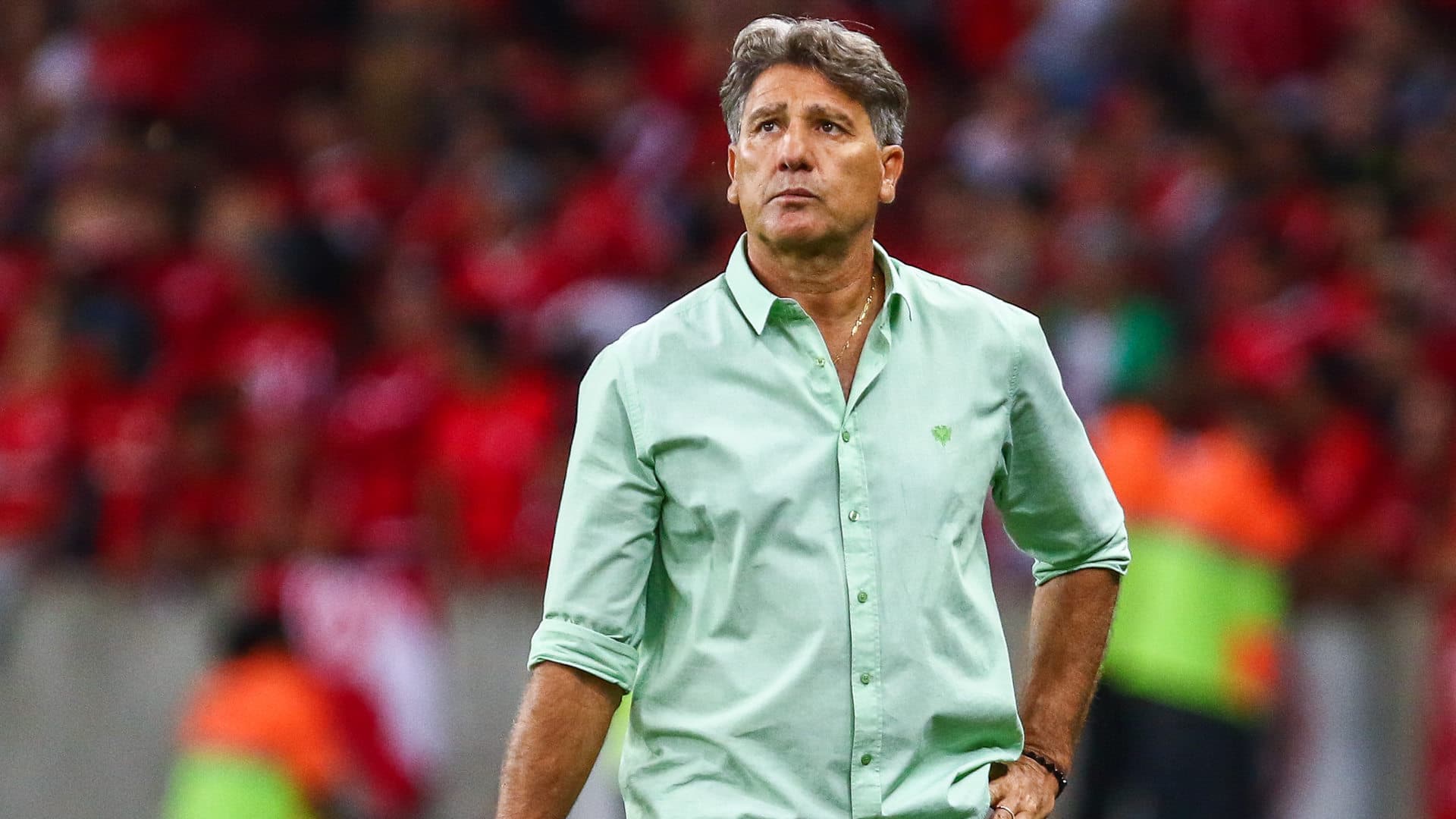Treinador ganha dor de cabeça de última hora para partidas decisivas do Brasileirão, da Copa Libertadores e da Copa do Brasil