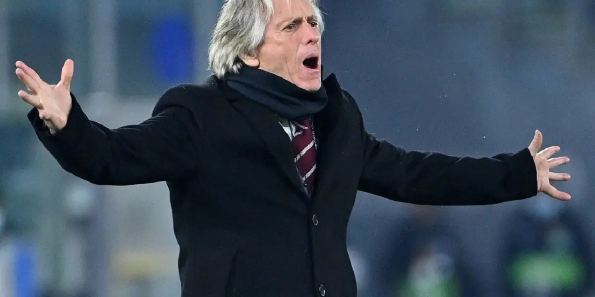 Treinador português pode acabar indo para o Oriente Médio