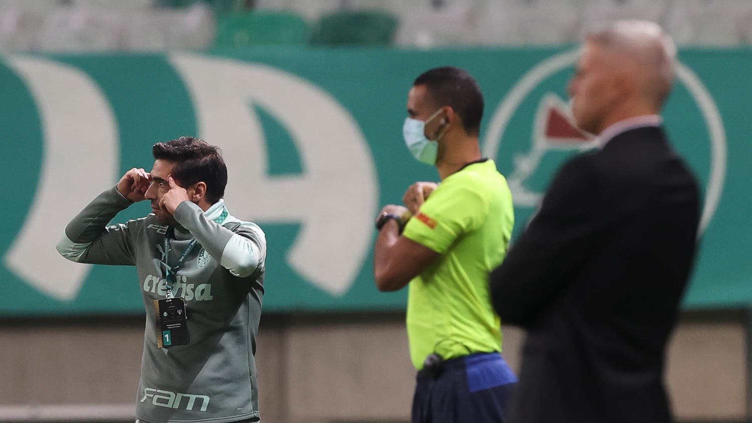 Treinador revelou a mentalidade do clube para o Choque-Rei do meio de semana