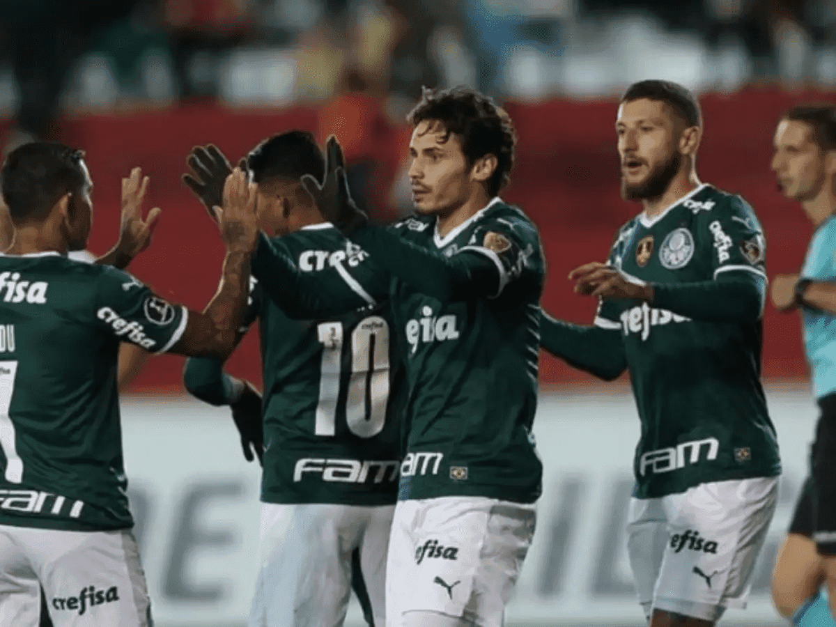 Treinador tera que lidar com suspensão do zagueiro no inicio da Libertadores