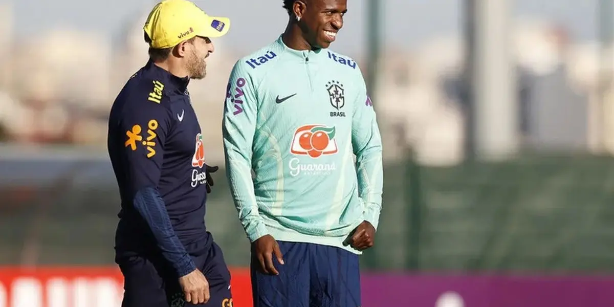 Treinador testou novas escalações e formações táticas para a Seleção Brasileira