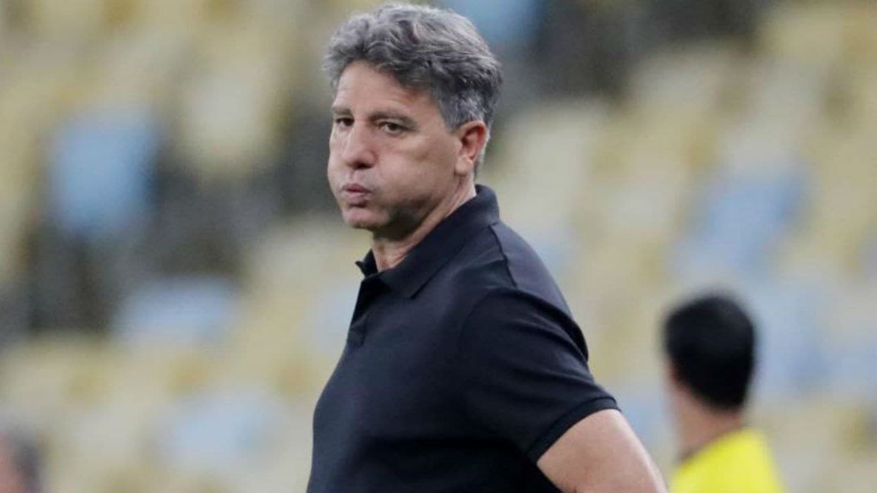 Treinador vive o primeiro momento de instabilidade no clube rubro-negro
