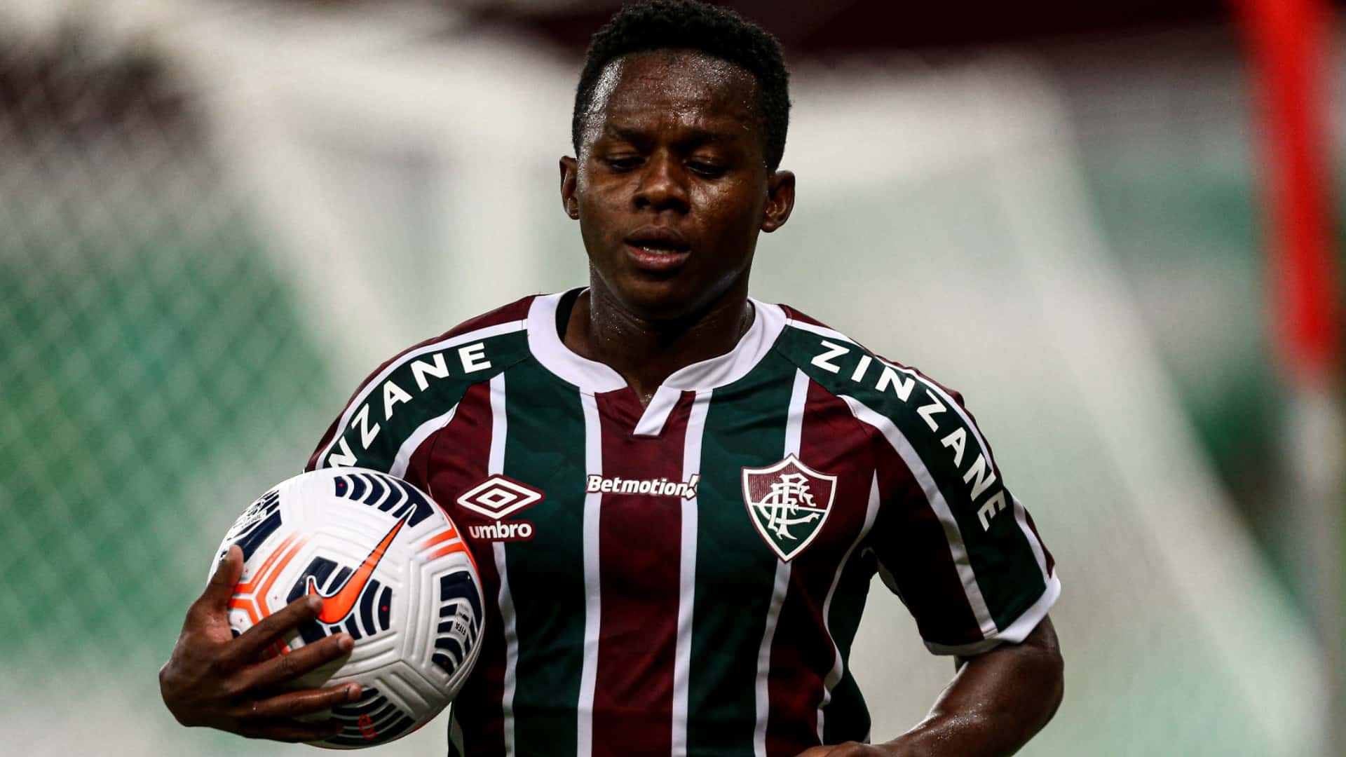 Tricolor chega com a segunda melhor campanha para as semifinais