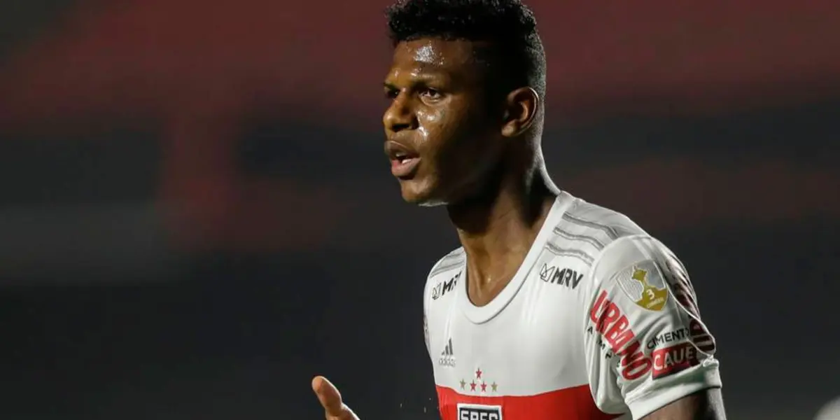 Tricolor estreiou em casa na competição continental