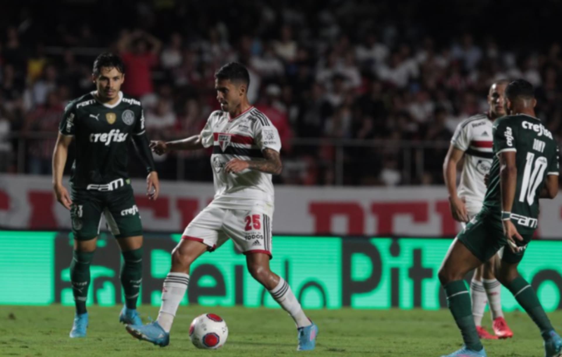 Tricolor já se qualificou para o mata-mata da competição