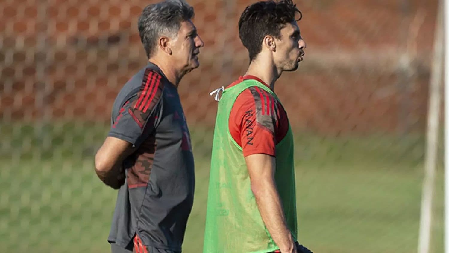 Troca de treinadores no Flamengo foi exaltada por maior parte do elenco