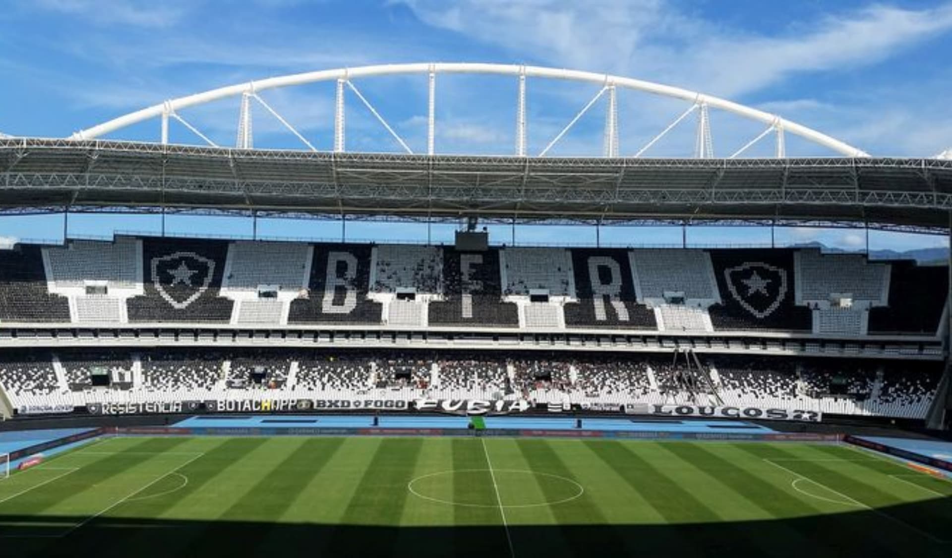 Tudo sobre a estreia dos dois alvinegros no Brasileirão