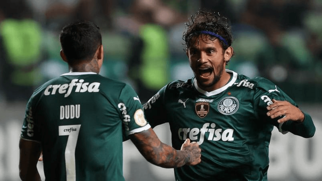 Um dos ídolos da equipe pode estar de saída