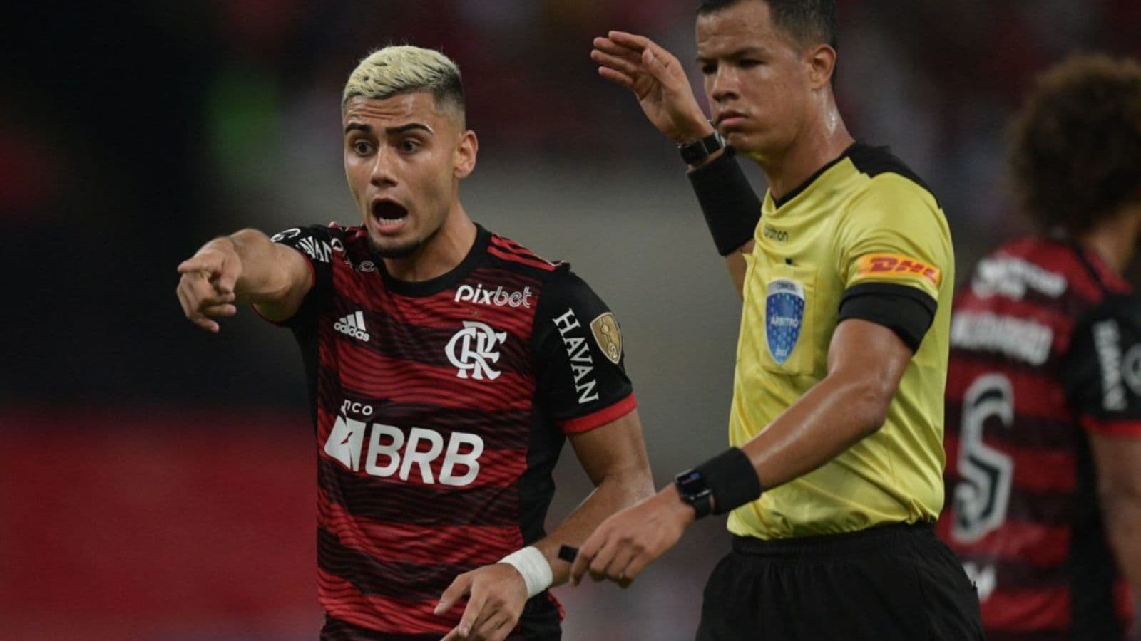 Uma das estrelas da seleção brasileira estaria perto de chegar à Premier League.