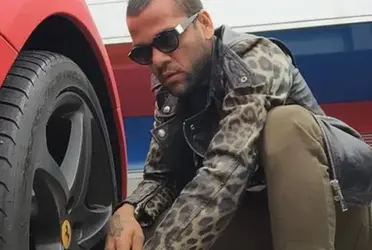 Veículo era um dos xodós do lateral-direito, preso há quase um mês em Barcelona