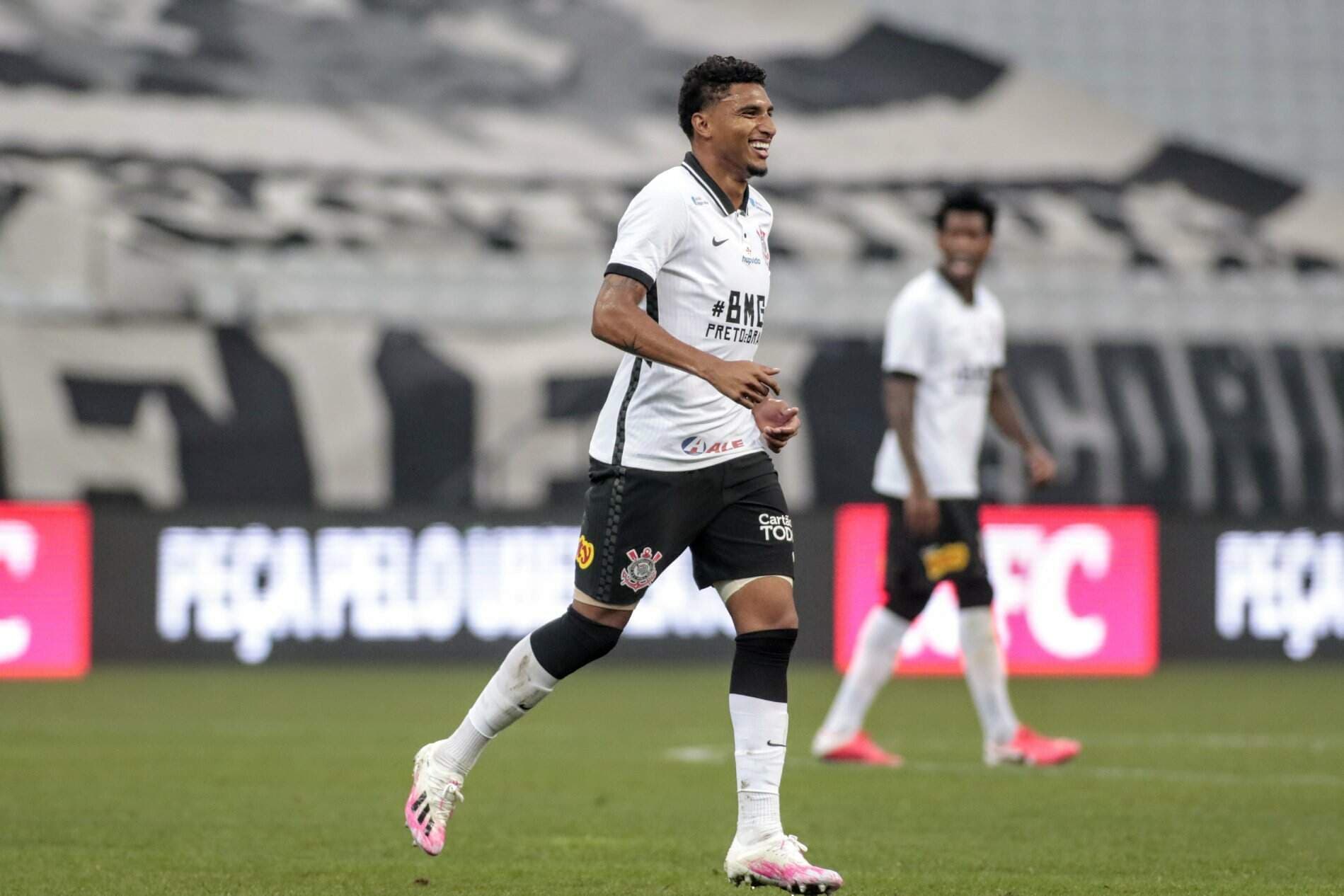 Venda de volante pouco utilizado renderá quantidade significativa aos cofres do Corinthians