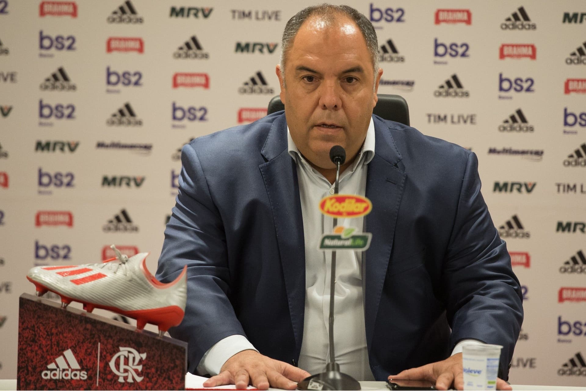 Vice-presidente de futebol do Flamengo vive crise com a torcida