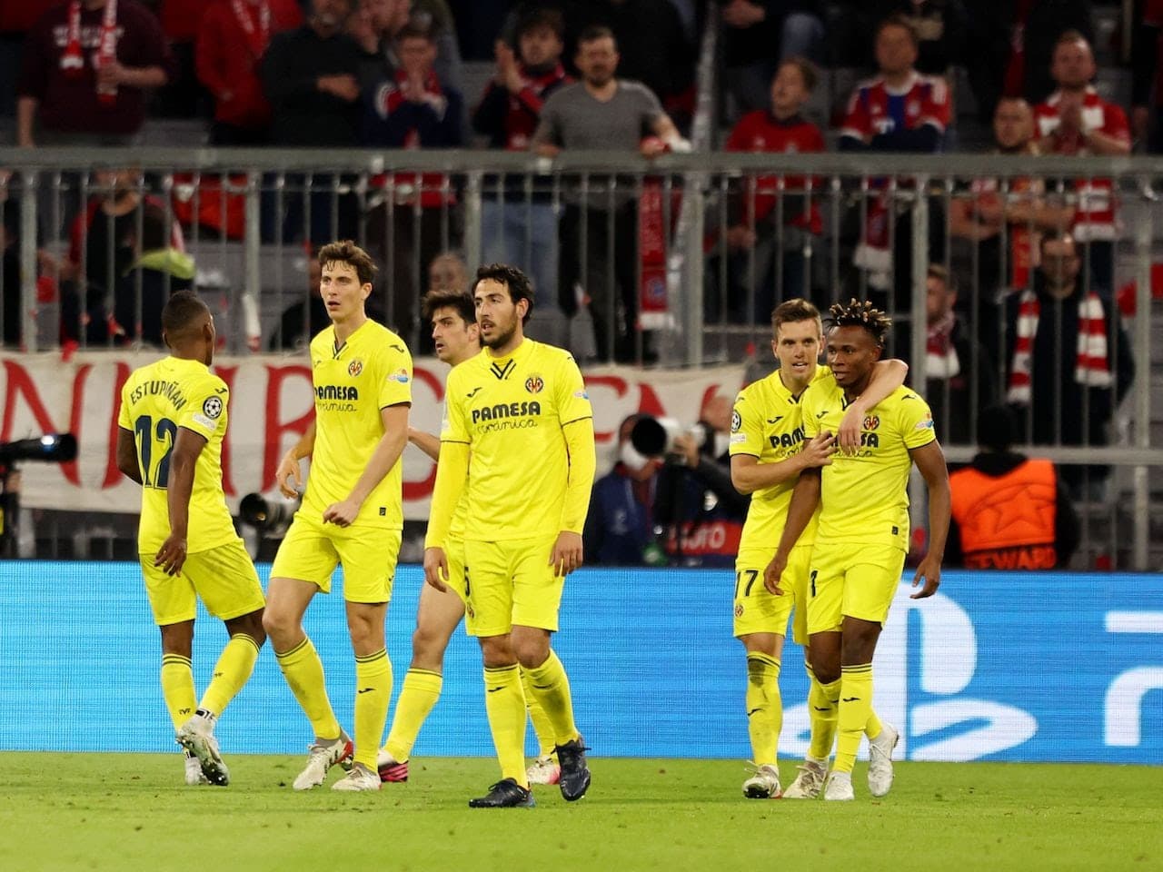 Villarreal tenta alcancar as cabeças na competição