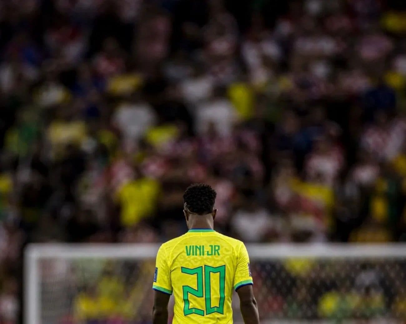 Vinícius Júnior vive um momento mágico no Real Madrid, é o melhor jogador brasileiro em atividade e um dos melhores do mundo