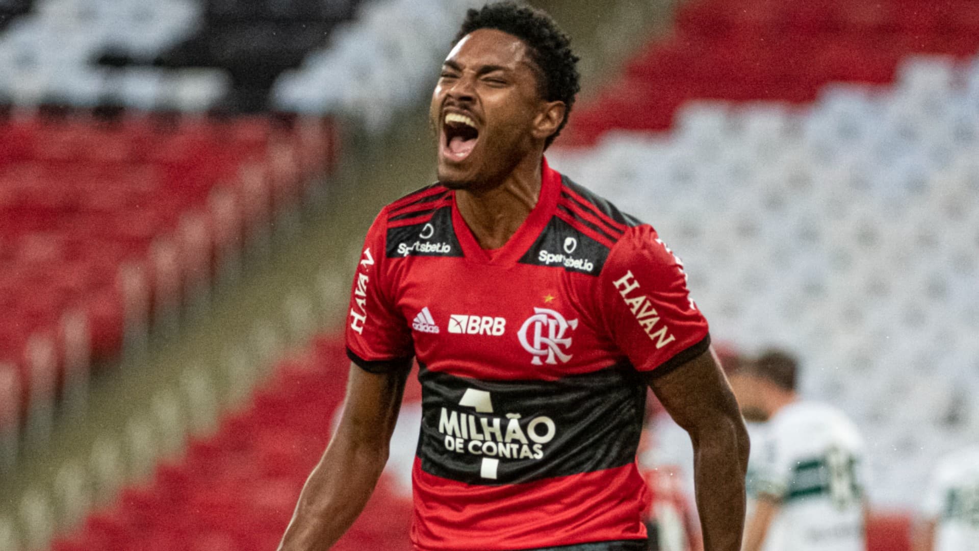 Vitinho foi procurado pela diretoria do Flamengo para acertar futuro