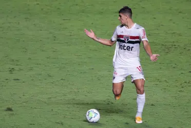 Vitor Bueno não tem paz no São Paulo