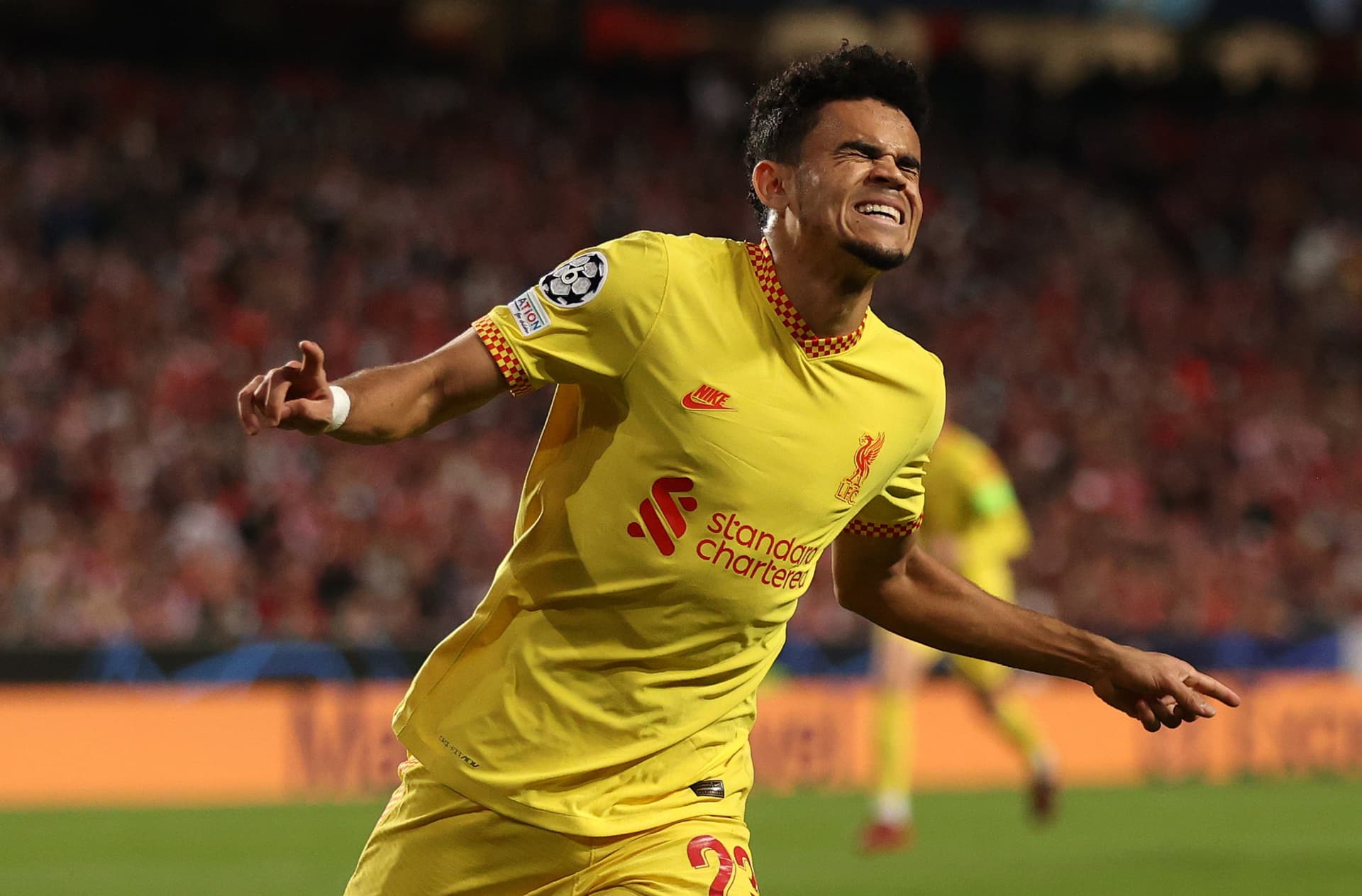 Vitória por 3-1, com grande exibição de Luis Díaz