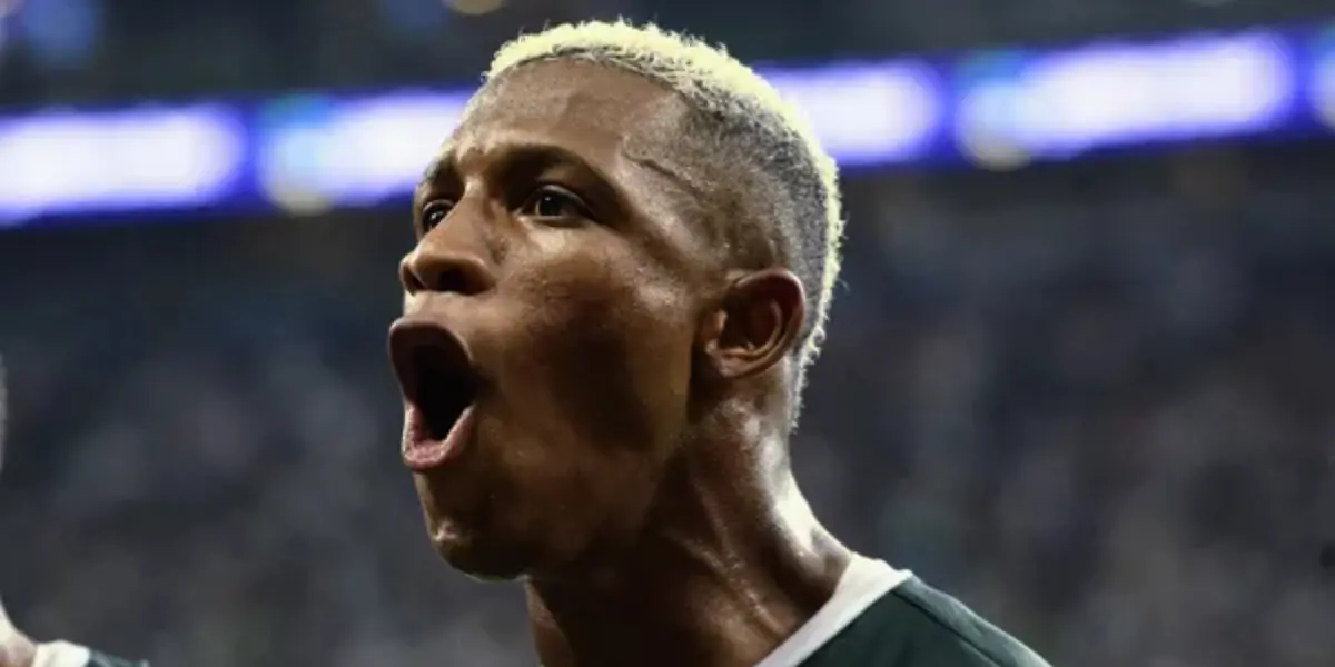 Vitória por 4-0 na final da competição