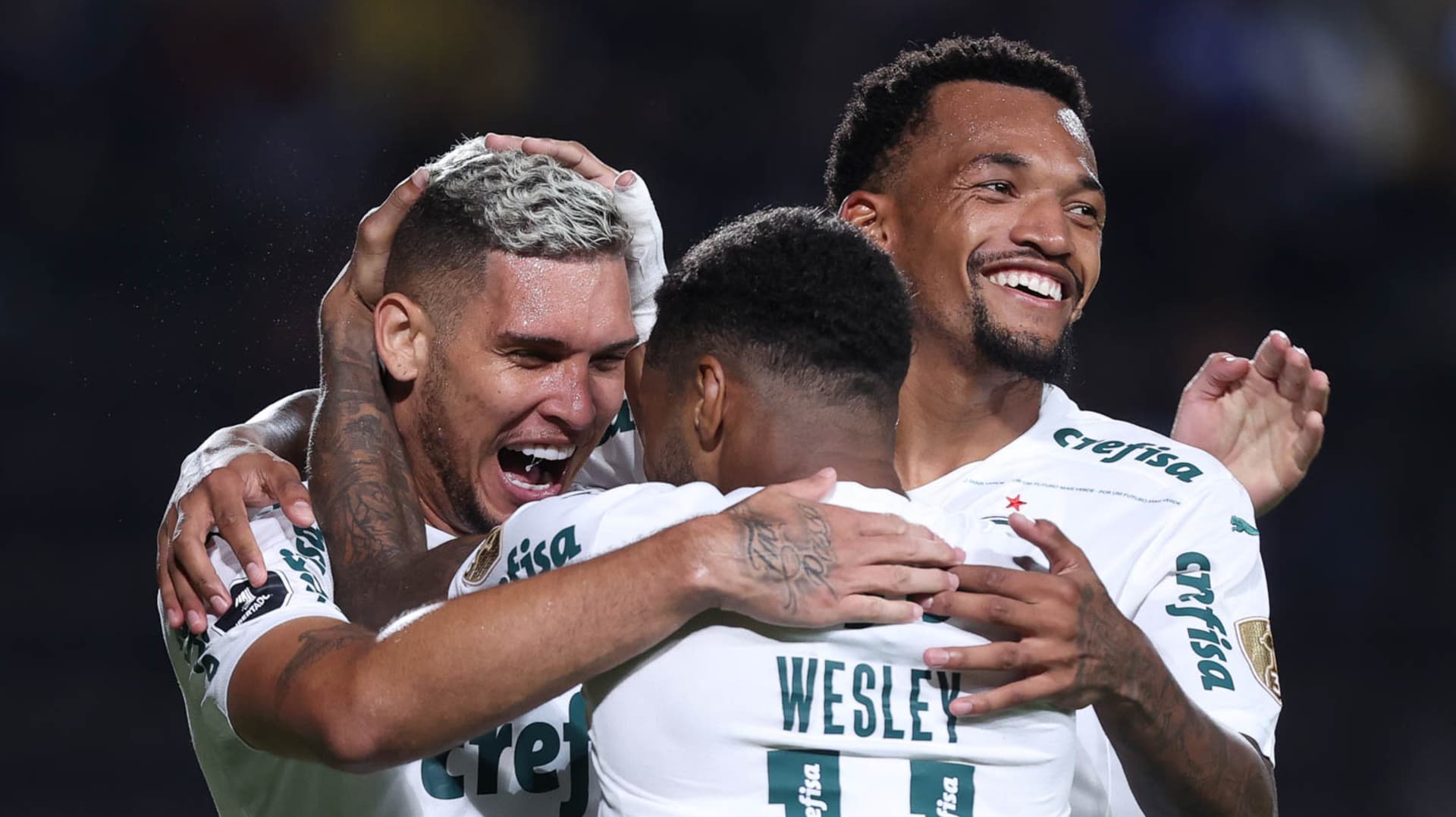 Vitória por 4-0 sobre o Deportivo Táchira