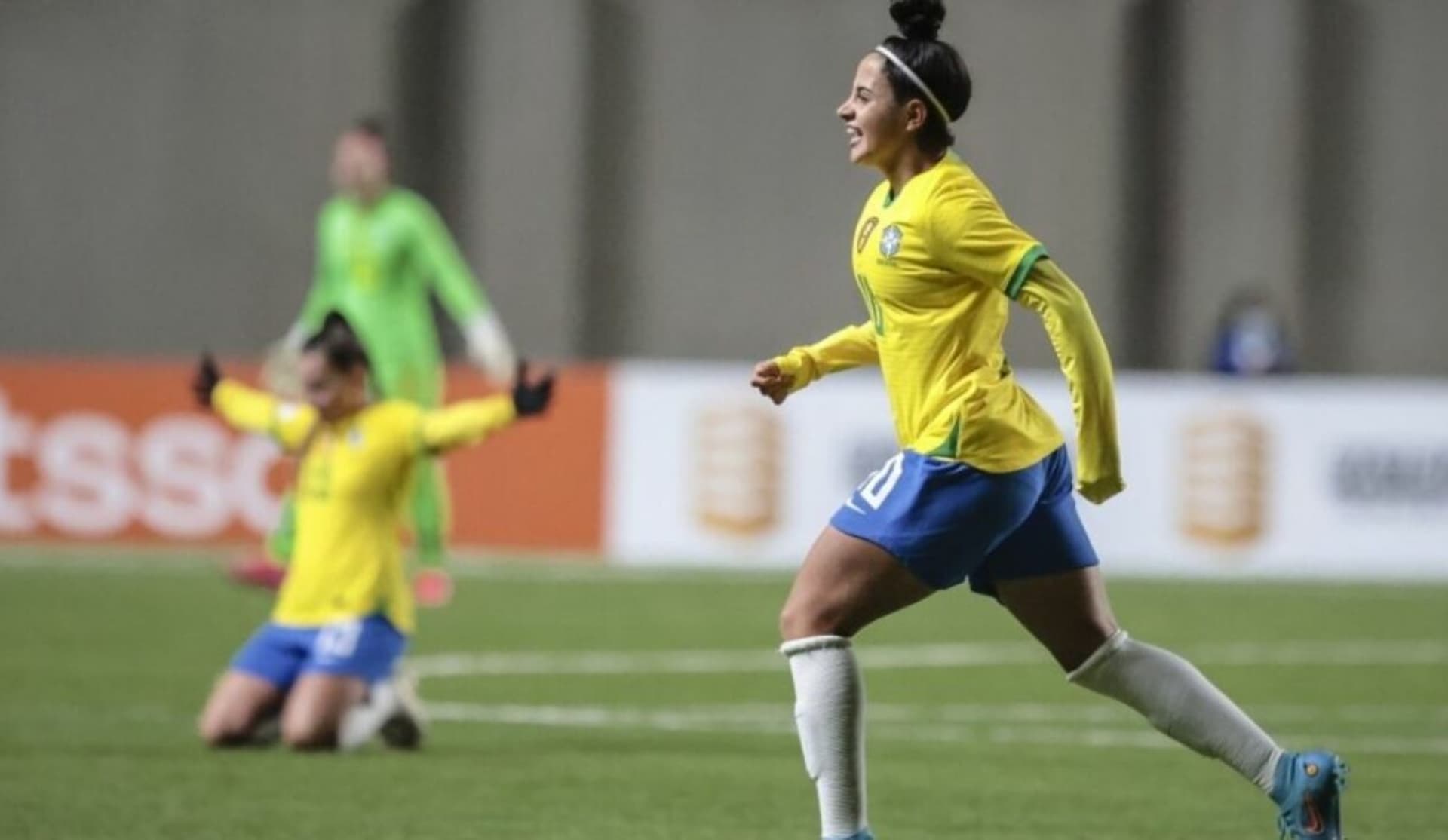 Vitória da Canarinha por 1-0