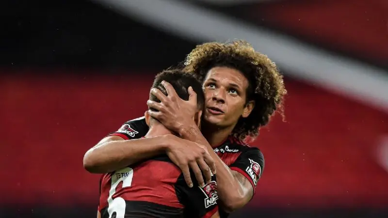 Volante está confiante na nova temporada do Mengão