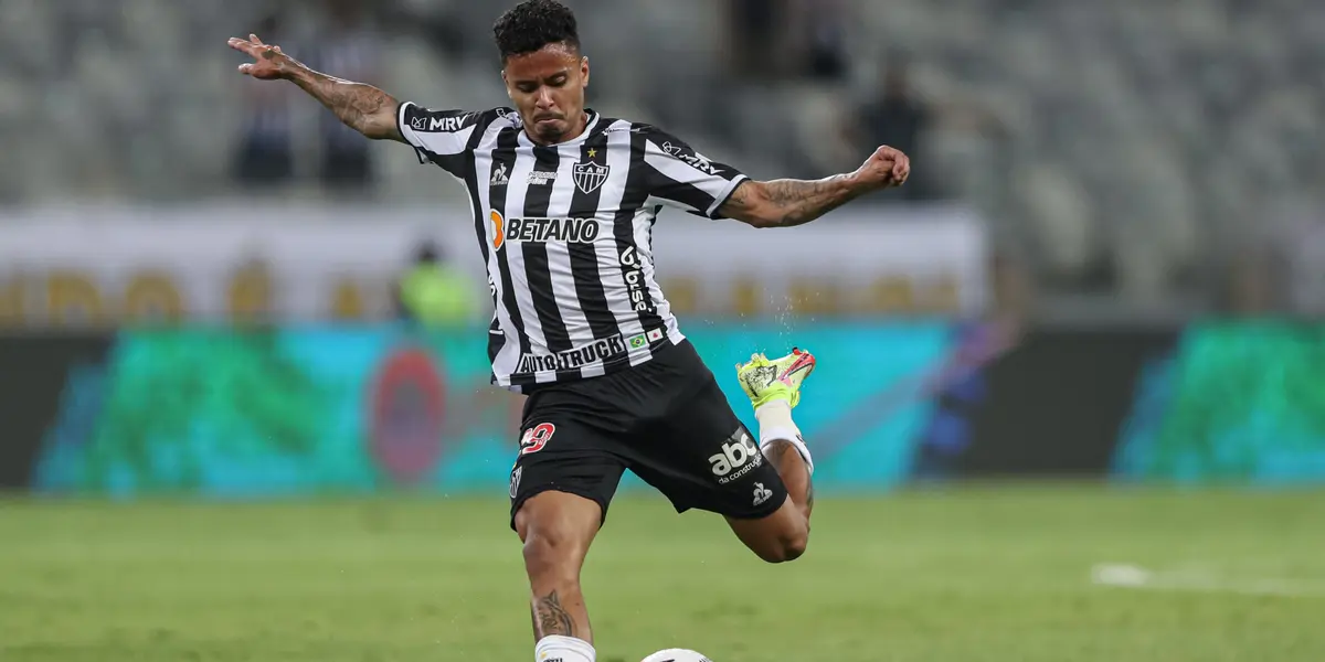 Volante vive grande fase no clube mineiro, mas já viveu drama na Europa