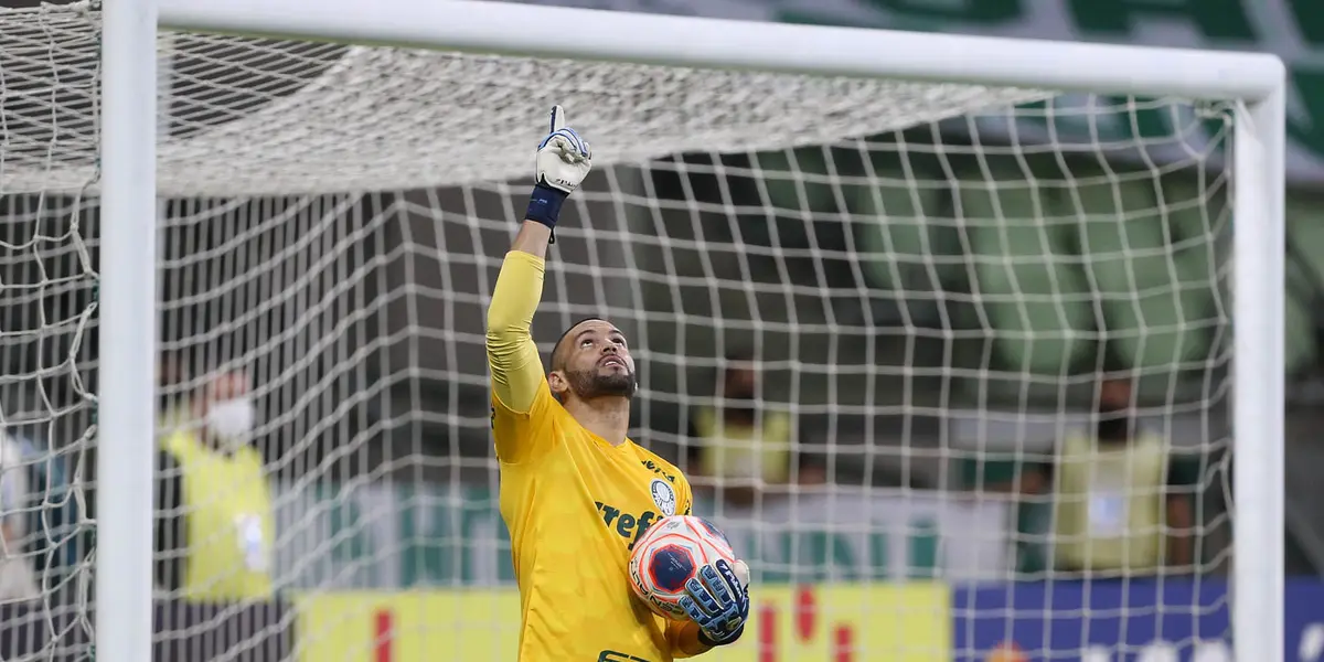 Weverton declarou todo o seu amor ao Palmeiras com uma nova tatuagem que fez pelo Verdão
