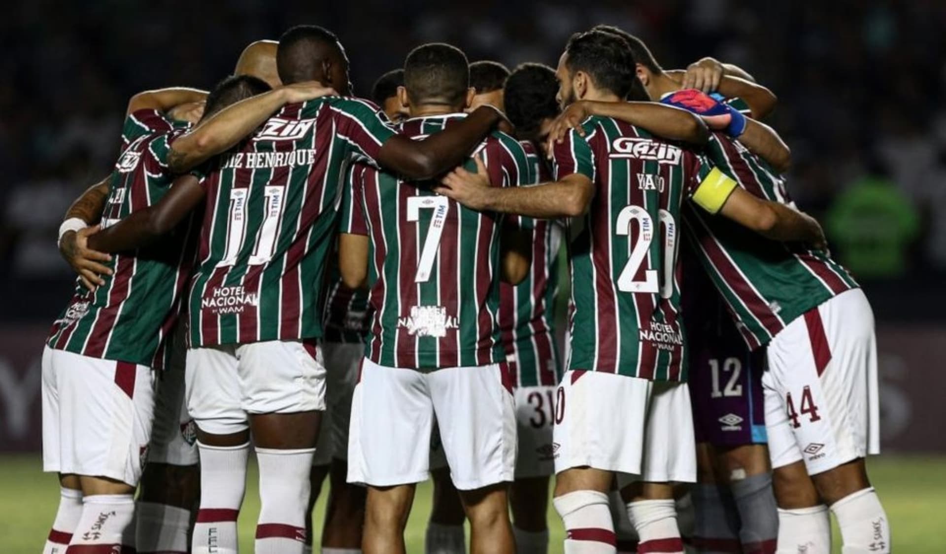 Willian Bigode e Arias fizeram os gols do time brasileiro