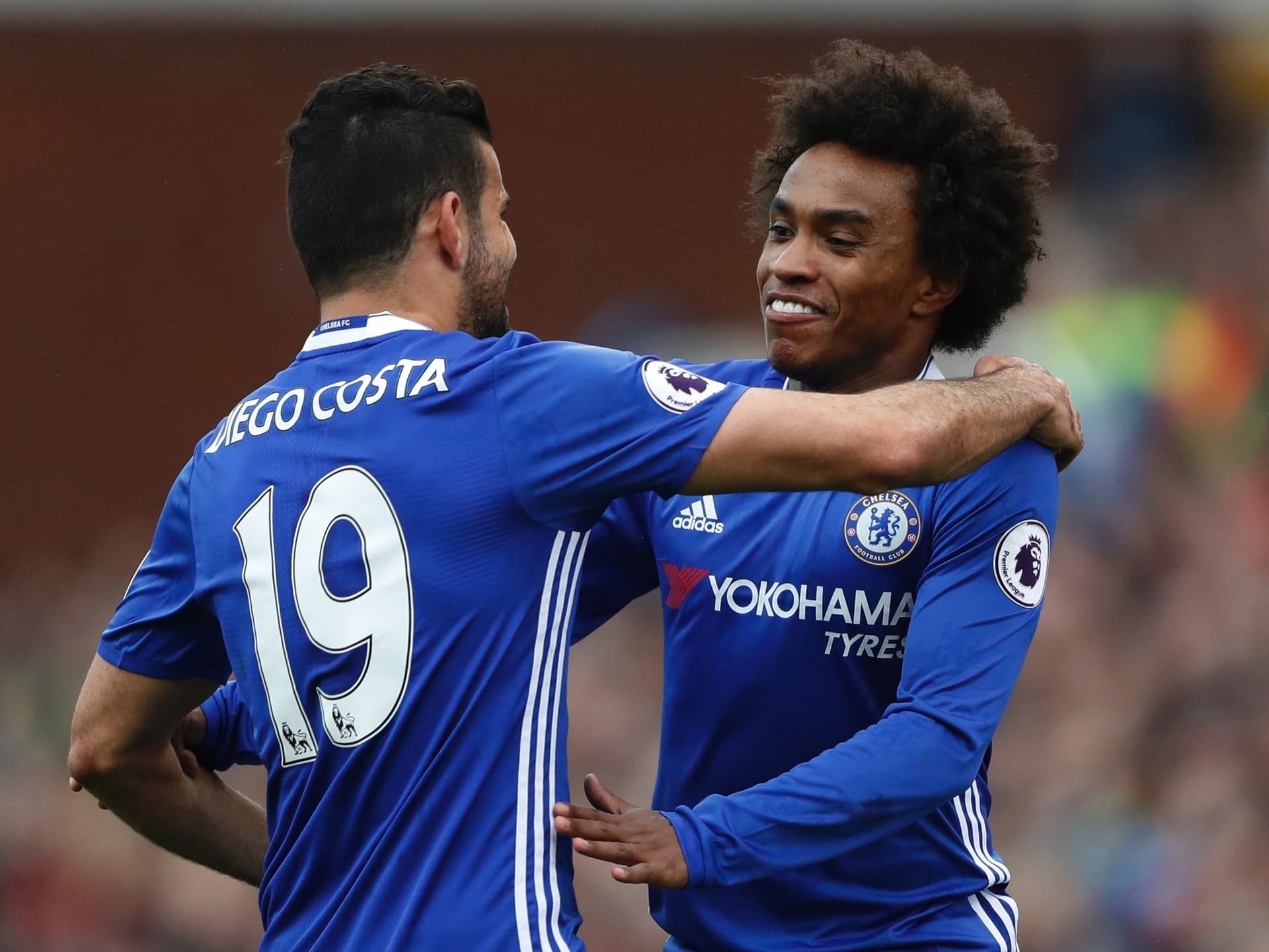 Willian revelou conversas com Diego Costa e convidou atacante para jogar no Timão