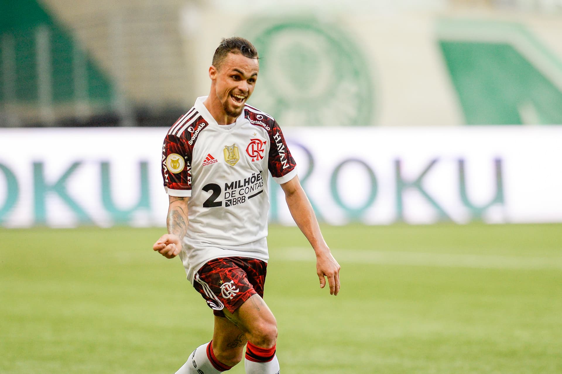 Xodó de Renato Portaluppi, Michael é sincero em entrevista e afirma qual é o seu papel no Flamengo